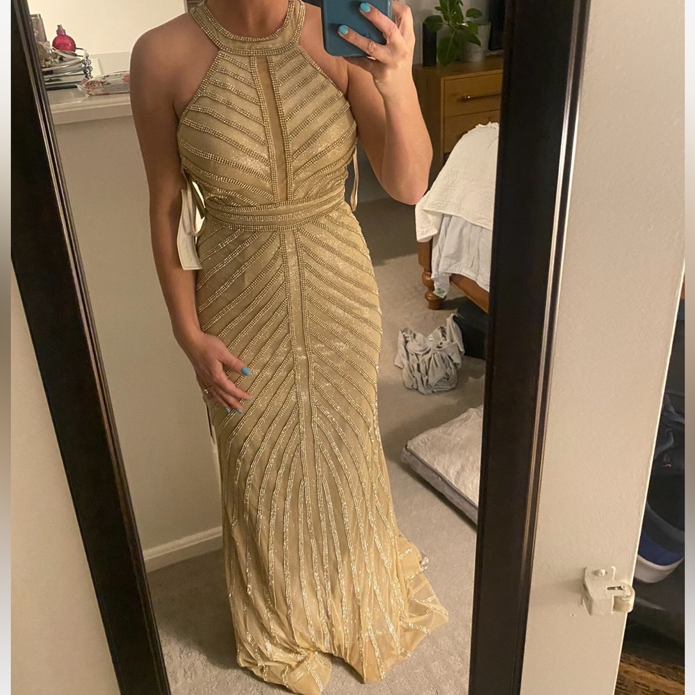 Champagne beaded evening gown - Picture 12 of 12